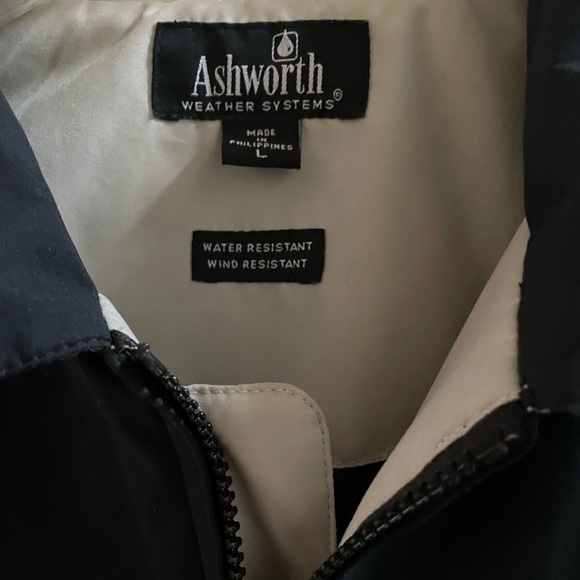 Ashworth weather and rain resistant zip up jacket, new w/out tags, never worn. - Picture 2 of 3